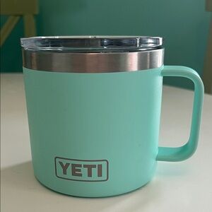 Yeti Mint Green Insulated Rambler Mug with Handle 14 Oz
